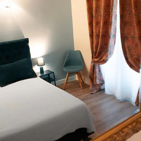 Du Mont Blanc 2* 파리