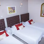 فندق Du Mont Blanc باريس