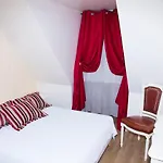 فندق Du Mont Blanc 2*