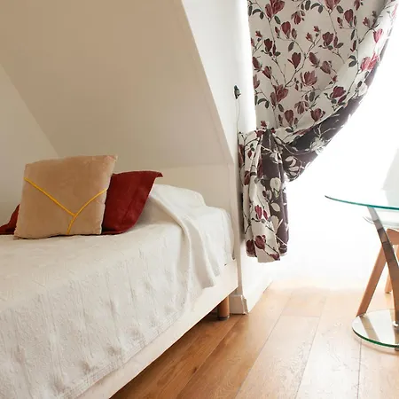 Du Mont Blanc Отель