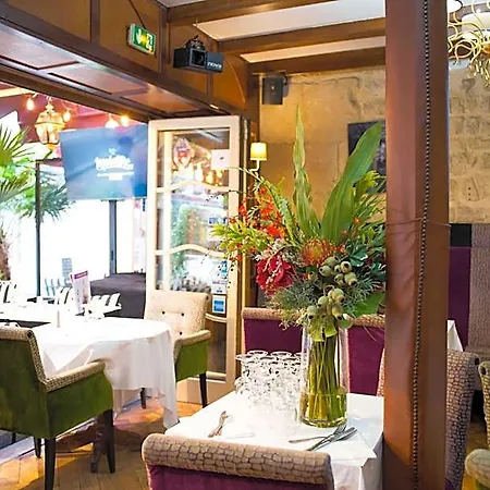 Du Mont Blanc فندق 2*