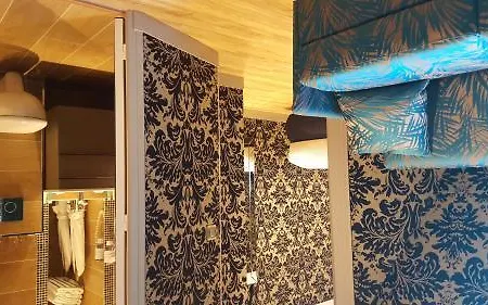 Du Mont Blanc Hotel 2*