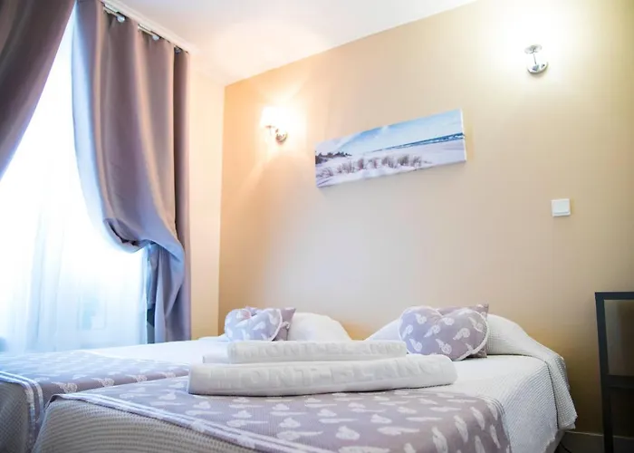 Отель Du Mont Blanc 2*