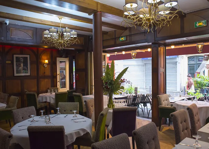 Du Mont Blanc 2* Parigi